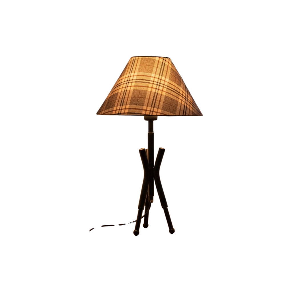 Minimalist Tripod Metal Table Lamp