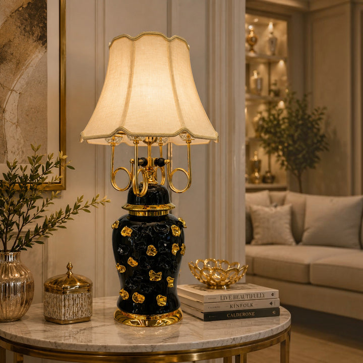 Retro Luxe Black-Gold Porcelain Table Lamp