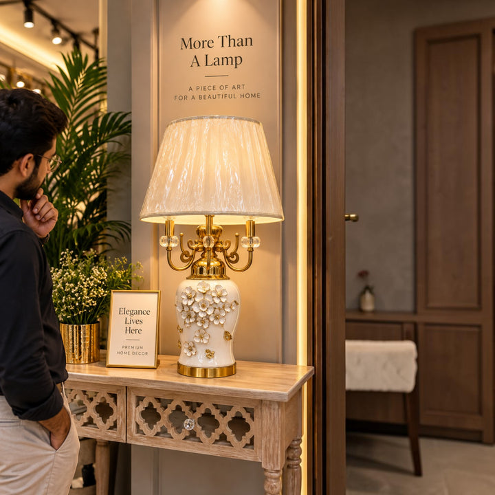 Elegant Luxury Floral Gold Table Lamp