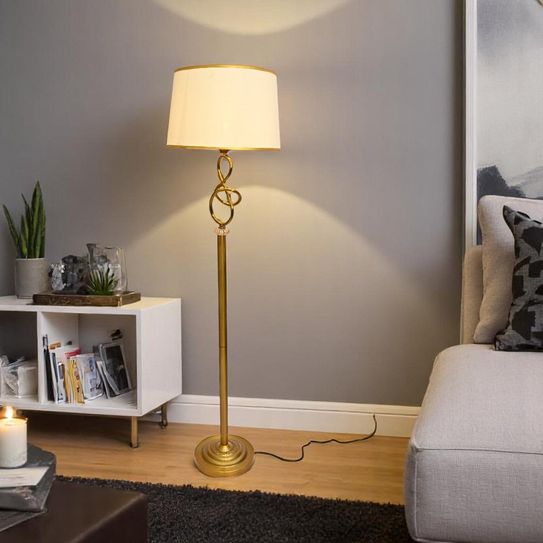 Luxe Brass – Metallic Floor Lamp