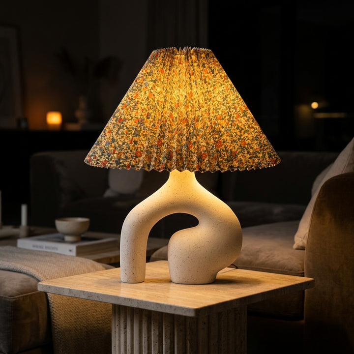 Trendy Floral Pleated Sculptural Table Lamp