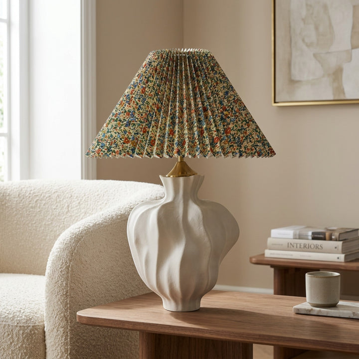 Trendy Floral Pleated Ceramic Table Lamp