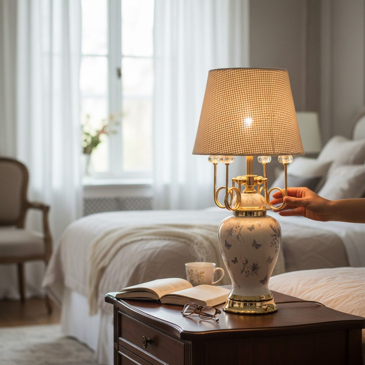 Elegant White-Gold Floral Pattern Table Lamp
