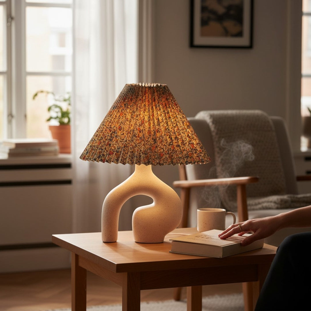 Trendy Floral Pleated Sculptural Table Lamp