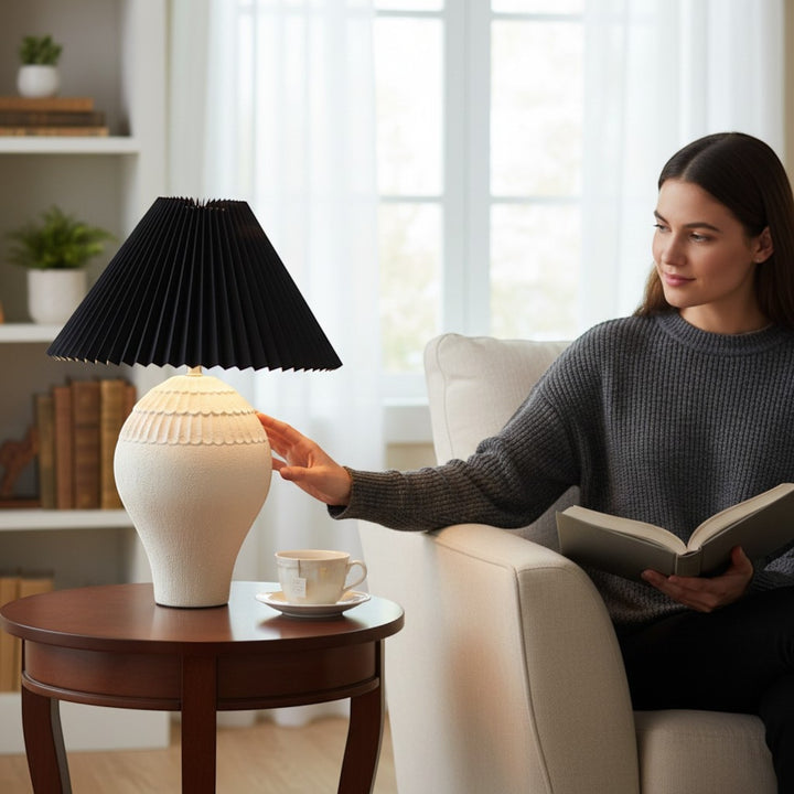 Decorative Urn-Styled Ceramic Table Lamp